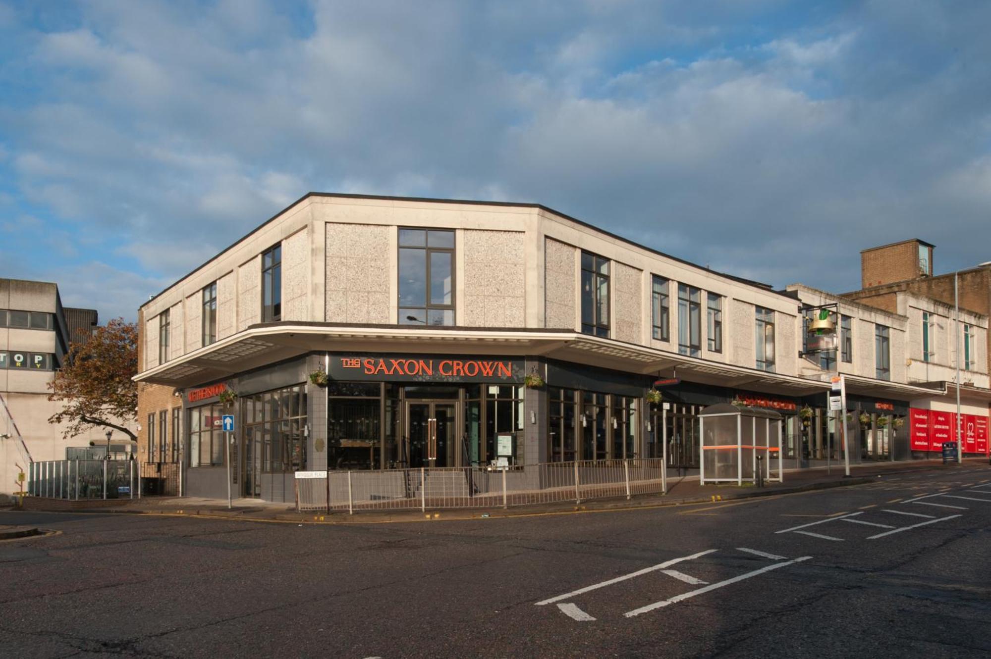 The Saxon Crown Wetherspoon Corby Bagian luar foto